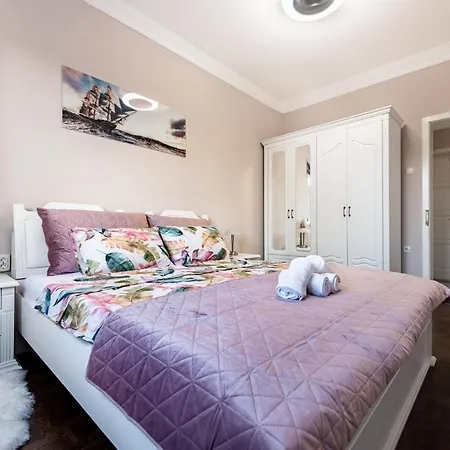 Apartment Amorentia